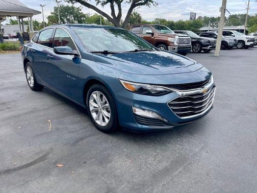 Lakeshore Blue Metallic 2025 Chevrolet Malibu LT
