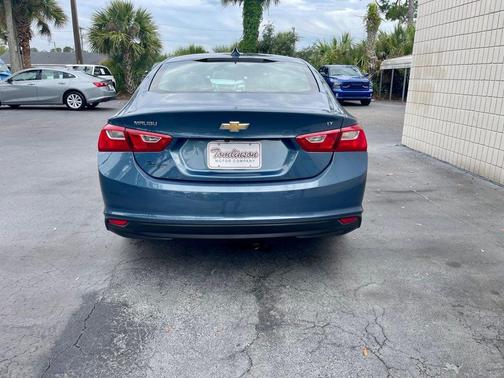 Lakeshore Blue Metallic 2025 Chevrolet Malibu LT