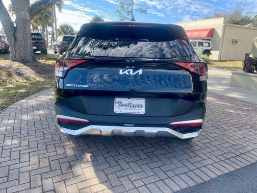 2025 Kia Sportage LX