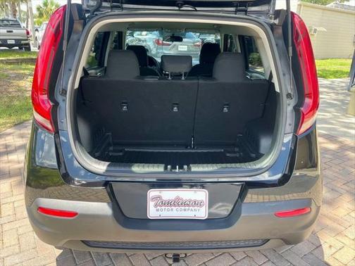 2022 Kia Soul LX IVT