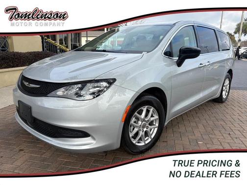 2024 Chrysler Voyager LX