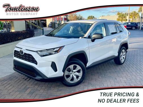 2023 Toyota RAV4 LE