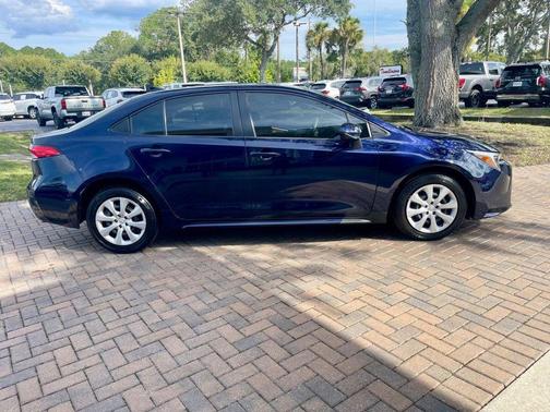 2023 Toyota Corolla Hybrid LE