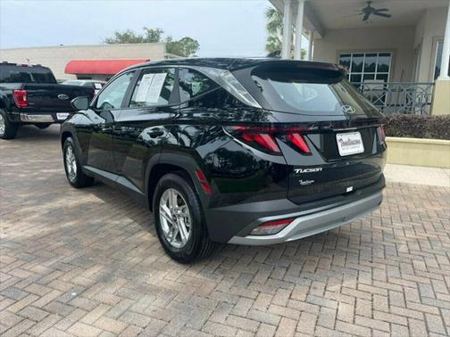 2025 Hyundai TUCSON SE