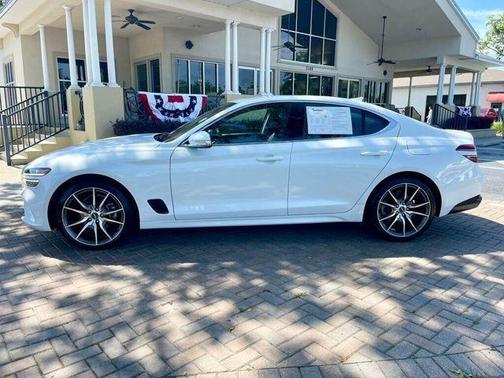 2023 Genesis G70 2.0T