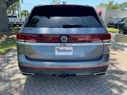 2025 Volkswagen Atlas 2.0T SE