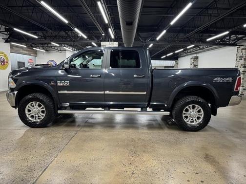 2018 RAM 2500 Laramie Crew Cab 4x4 6'4' Box