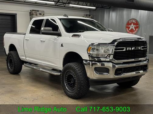 2020 RAM 2500 Big Horn Crew Cab 4X4 6'4' Box