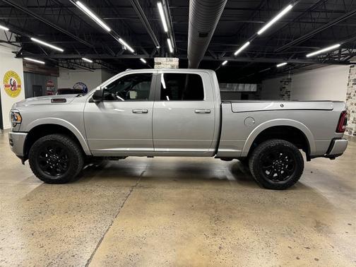 2022 RAM 2500 Laramie Crew Cab 4x4 6'4' Box