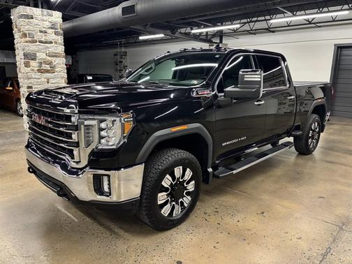 2022 GMC Sierra 2500 SLT