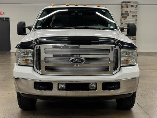 2005 Ford F-350 Lariat