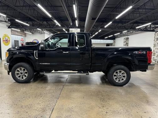 2017 Ford F-350 XLT
