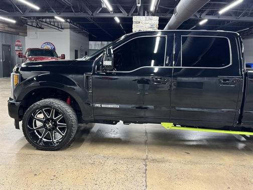 2017 Ford F-250 Lariat