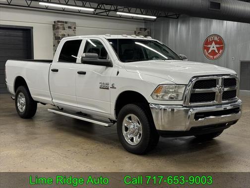 2018 RAM 3500 Tradesman Crew Cab 4x4 8' Box