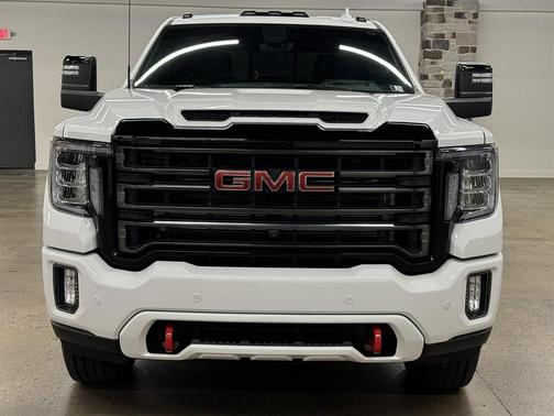 2022 GMC Sierra 2500 AT4