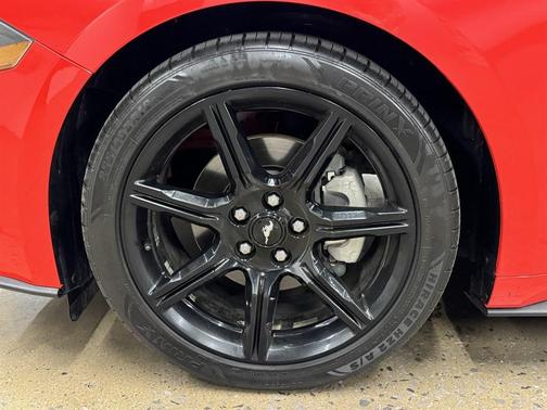 2019 Ford Mustang EcoBoost