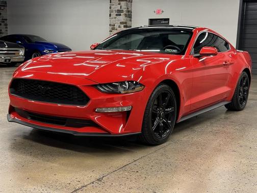 2019 Ford Mustang EcoBoost