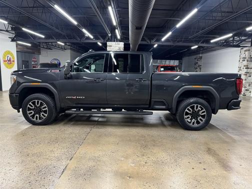 Carbon Black Metallic 2020 GMC Sierra 2500 AT4