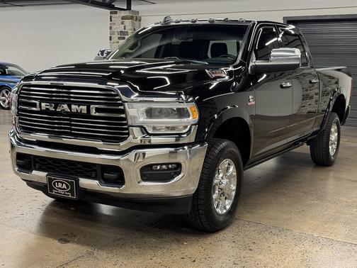 2021 RAM 2500 Laramie Crew Cab 4x4 6'4' Box