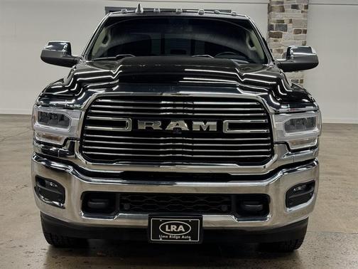 2021 RAM 2500 Laramie Crew Cab 4x4 6'4' Box