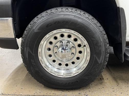 2006 Chevrolet Silverado 2500 LT H/D Crew Cab