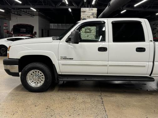 2006 Chevrolet Silverado 2500 LT H/D Crew Cab
