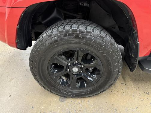 Barcelona Red Metallic 2017 Toyota 4Runner SR5 Premium