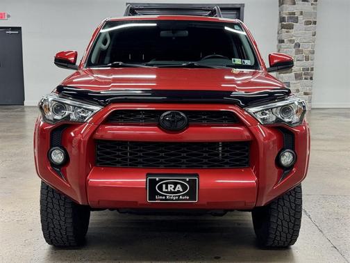 Barcelona Red Metallic 2017 Toyota 4Runner SR5 Premium