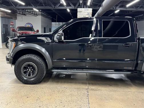 Agate Black Metallic 2023 Ford F-150 Raptor