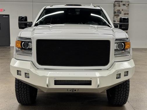 2018 GMC Sierra 2500 Denali