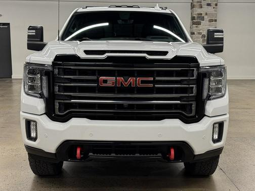 2022 GMC Sierra 2500 AT4