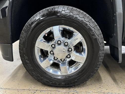 Onyx Black 2018 GMC Sierra 3500 Denali