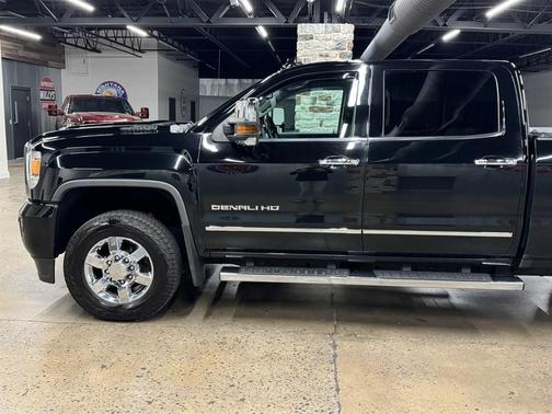 Onyx Black 2018 GMC Sierra 3500 Denali