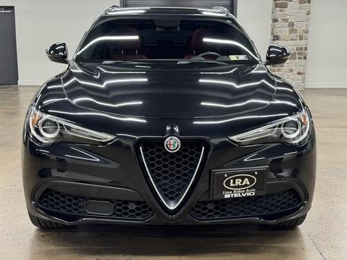 2019 Alfa Romeo Stelvio Ti Sport