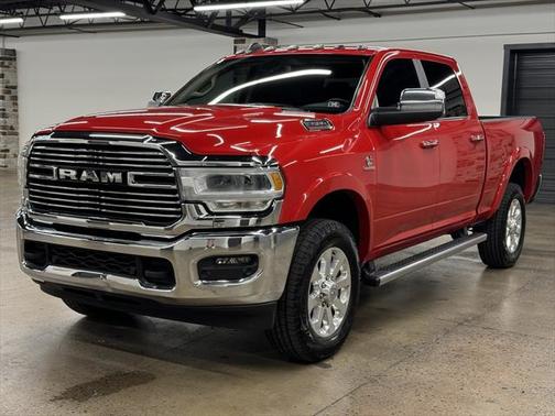 2022 RAM 2500 Laramie Crew Cab 4x4 6'4' Box