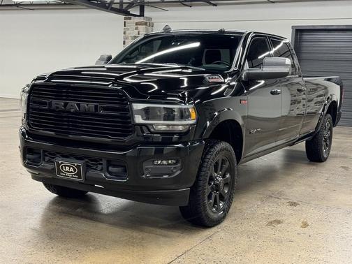 Diamond Black Crystal Pea 2021 RAM 3500 Laramie Crew Cab 4x4 8' Box