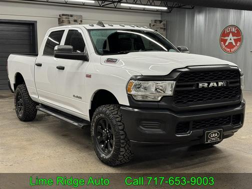 2022 RAM 2500 Tradesman Crew Cab 4x4 6'4' Box