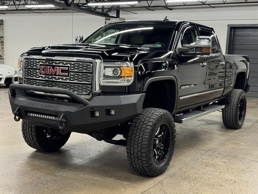 2018 GMC Sierra 2500 Denali
