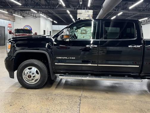 2017 GMC Sierra 3500 Denali