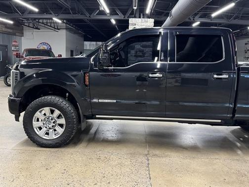 Agate Black 2019 Ford F-250 Platinum