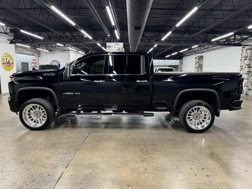 Black 2020 Chevrolet Silverado 2500 High Country