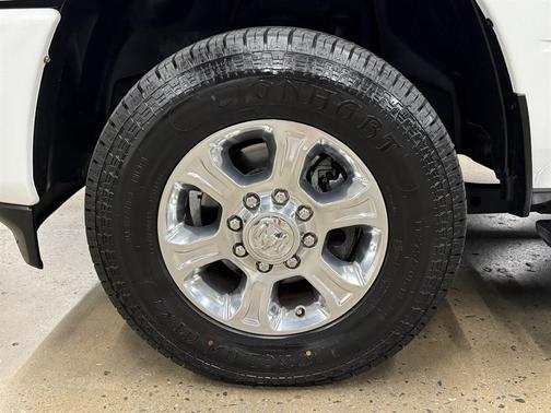 2021 RAM 2500 Big Horn Crew Cab 4x4 6'4' Box