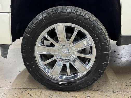 2014 Chevrolet Silverado 1500 High Country
