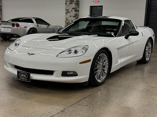 2005 Chevrolet Corvette Base