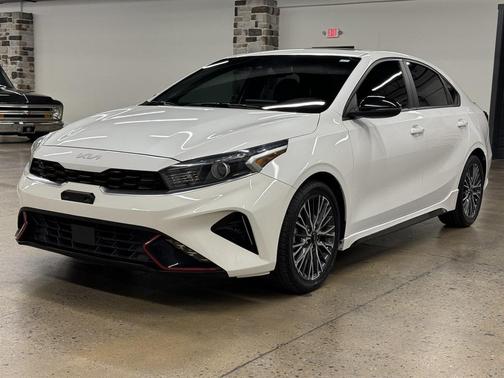 2022 Kia Forte GT-Line