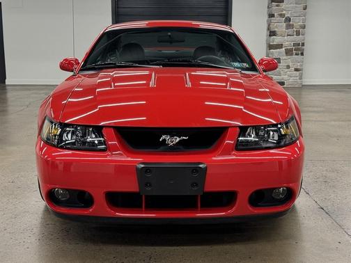 2004 Ford Mustang SVT Cobra