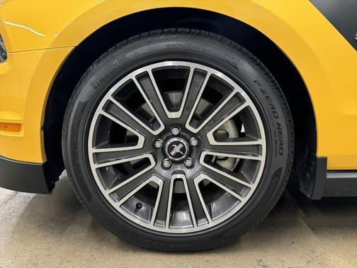 2011 Ford Mustang GT Premium