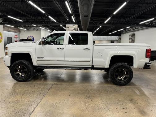 2019 Chevrolet Silverado 2500 High Country