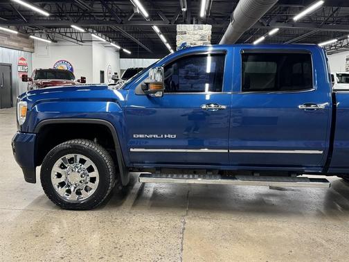 2015 GMC Sierra 2500 Denali