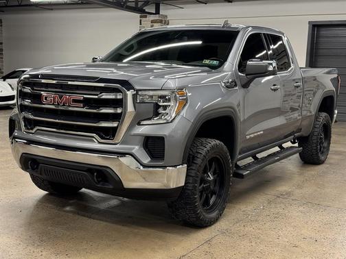 2022 GMC Sierra 1500 SLE